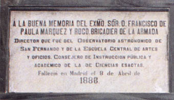 Lápida de Francisco de Paula Márquez y Roco. Cortesía del Museo Naval. Madrid.