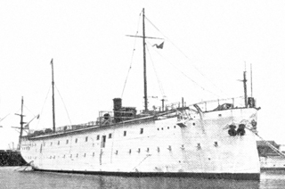 Crucero Reina Mercedes, sin armar como cuartel a flote. Colección de don José Lledó Calabuig.